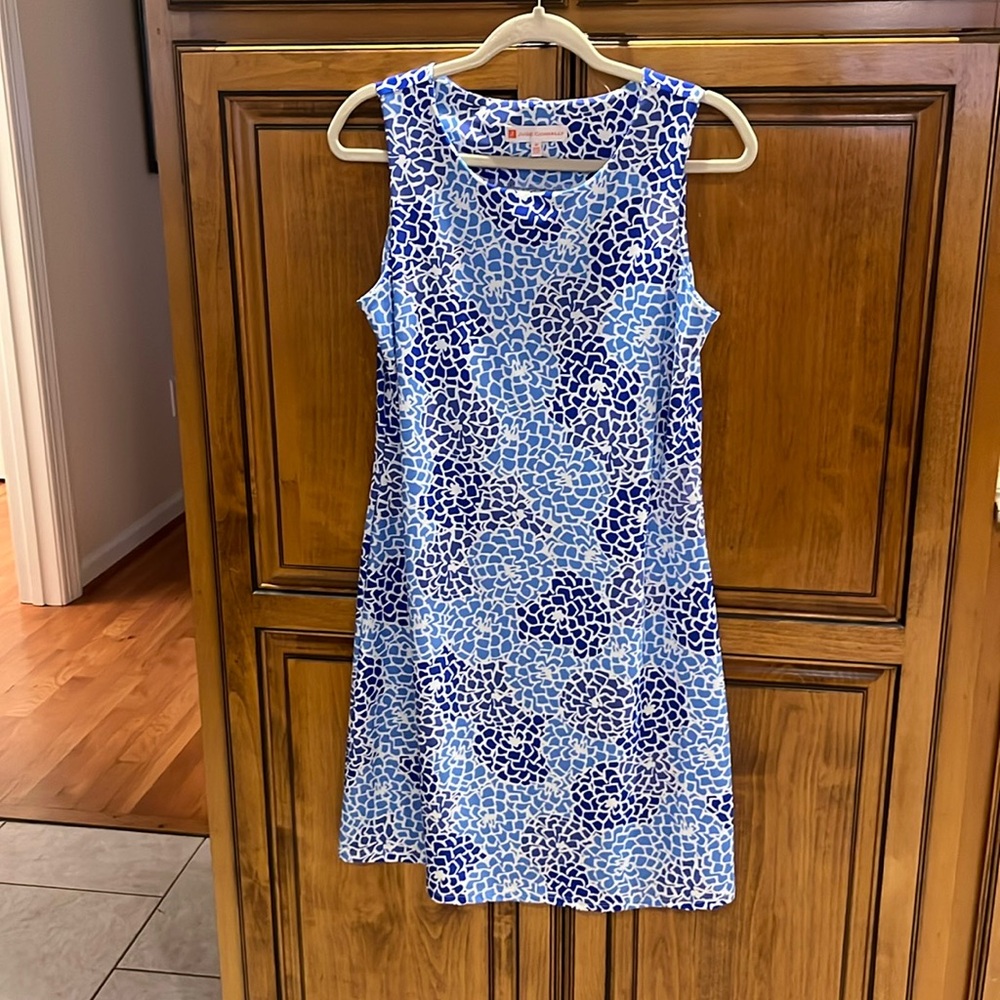 Jude Connally worn once hydrangea print dress!